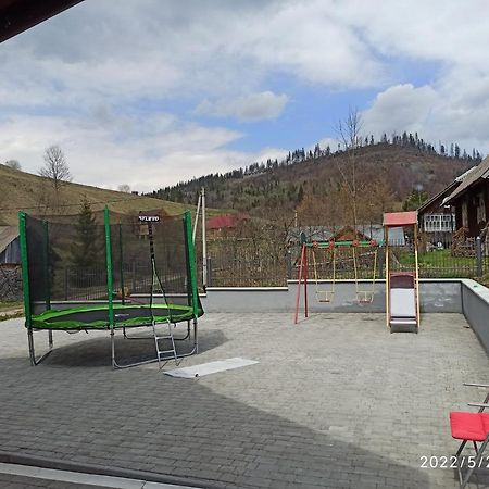 Сімейний Затишок Апартаменти Oryavchyk Exterior photo