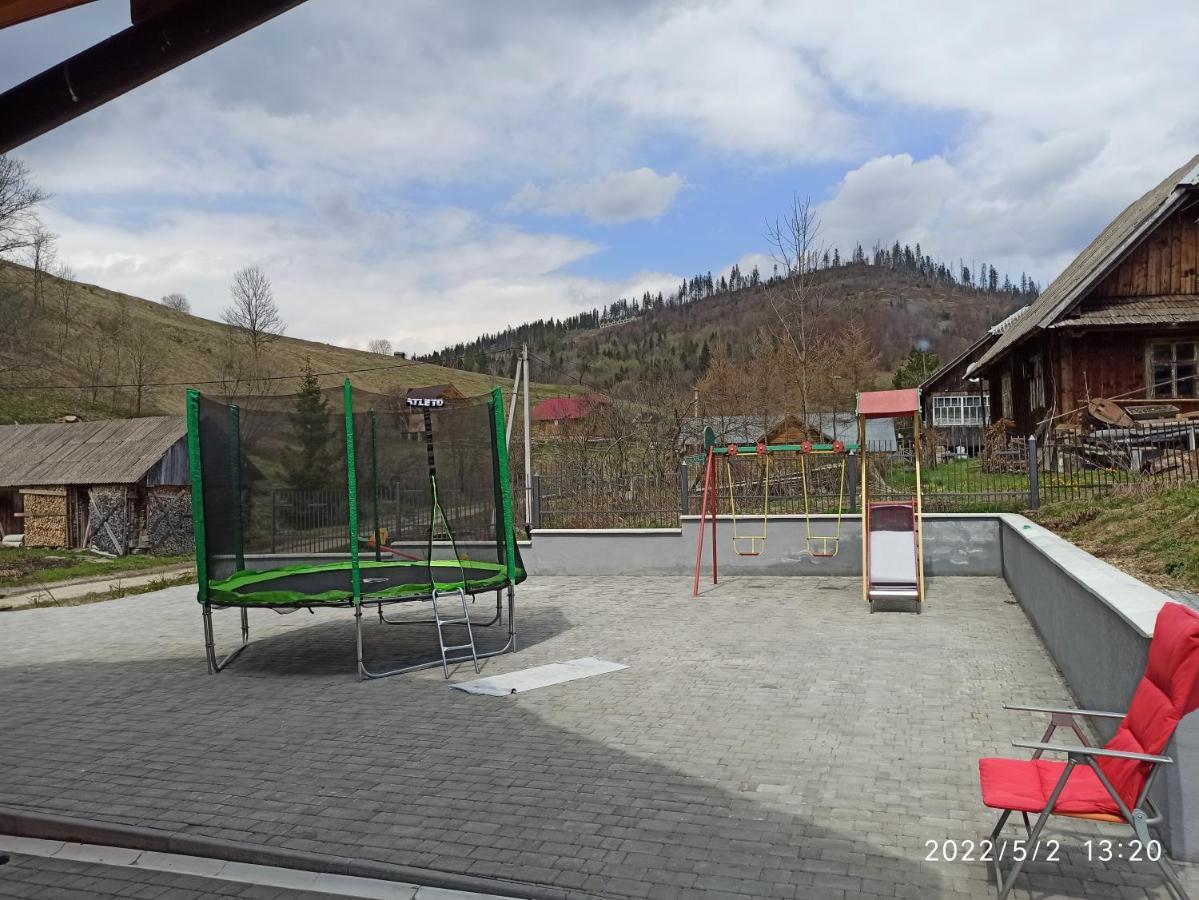 Сімейний Затишок Апартаменти Oryavchyk Exterior photo